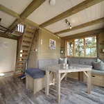 Glamping Farasen Luxury Treetop - Sleep Among The Trees *