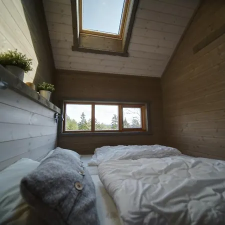 Farasen Luxury Treetop - Sleep Among The Trees